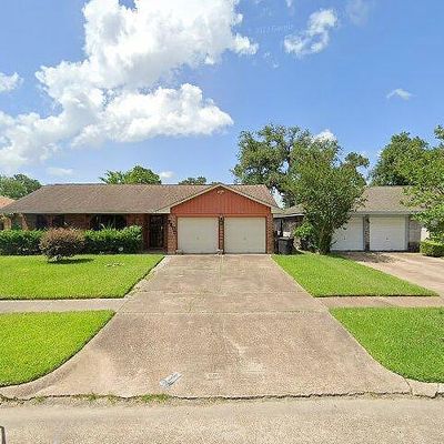 8407 Claiborne St, Houston, TX 77078