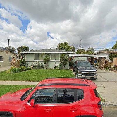 8407 Colbath Ave, Panorama City, CA 91402