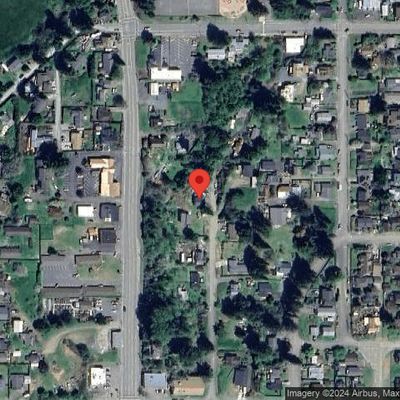 843 N Adams St, Coquille, OR 97423