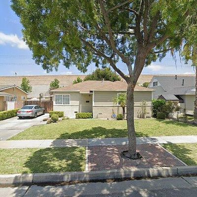 8433 Poinsettia Dr, Buena Park, CA 90620