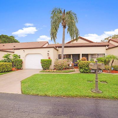 8434 Mooring Cir, Boynton Beach, FL 33472