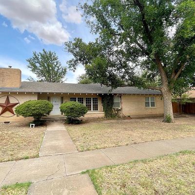 844 Hickory St, Colorado City, TX 79512