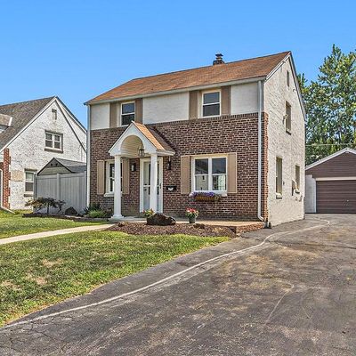 844 Quaint St, Secane, PA 19018