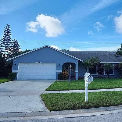 8444 Linden Way, Lake Worth, FL 33467