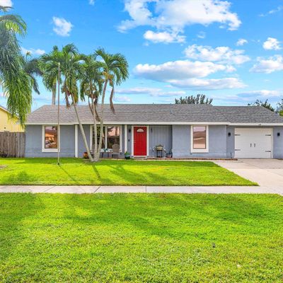 8457 Mildred Dr W, Boynton Beach, FL 33472