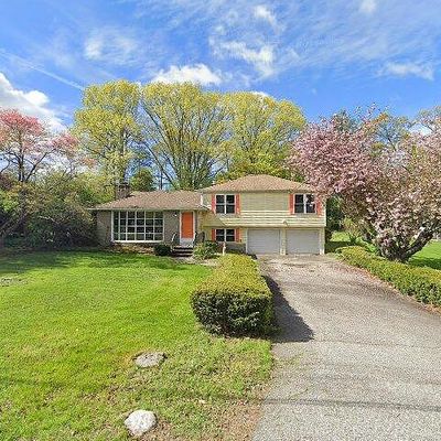 847 Glenbrook Rd, Orange, CT 06477