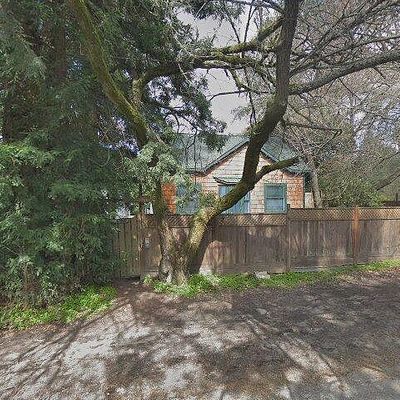 8470 Sonoma Ave, Sebastopol, CA 95472