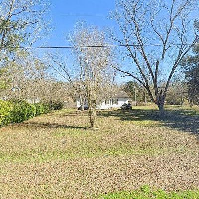 8485 Ramsey Rd, Grand Bay, AL 36541