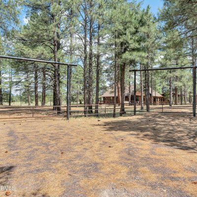 8495 N Dakota Way, Parks, AZ 86018