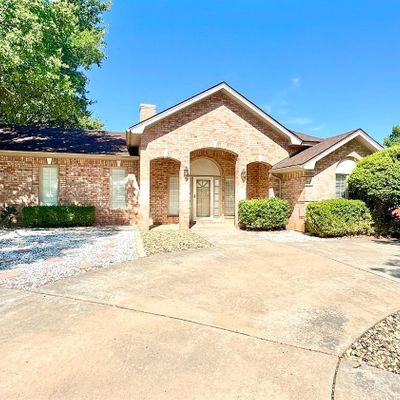 8502 Quinton Pl, Lubbock, TX 79424