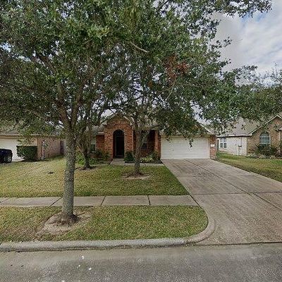 851 Crystal Bay Ln, League City, TX 77573