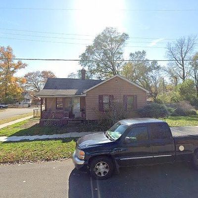 851 E Lawrence St, Decatur, IL 62521