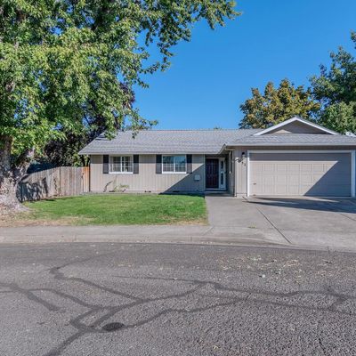 851 Juanita Way, Central Point, OR 97502