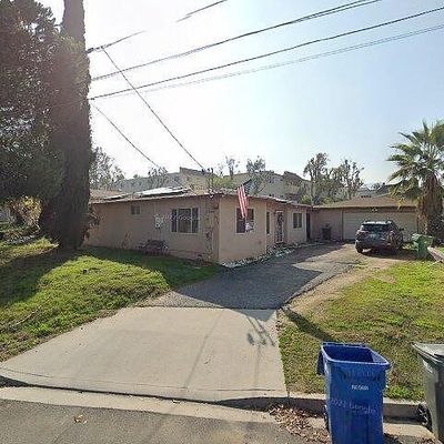 8515 Cherub Ct, Santee, CA 92071