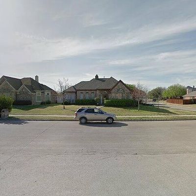 8518 Linda Vista Dr, Rowlett, TX 75088