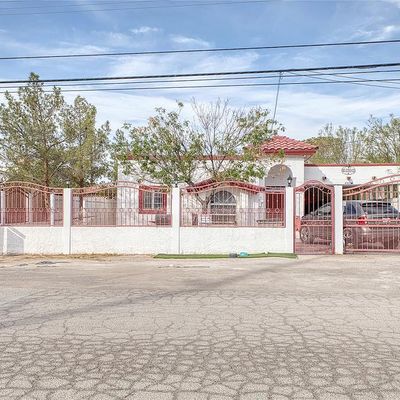 8518 Winchester Rd, El Paso, TX 79907