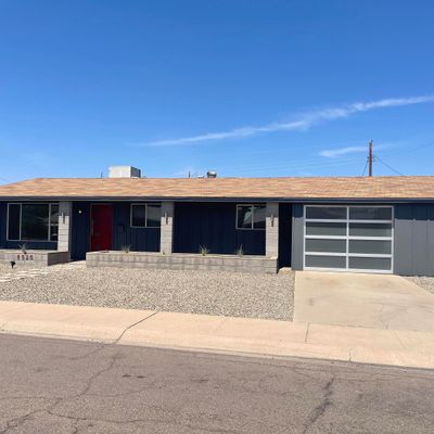 8520 E Mackenzie Dr, Scottsdale, AZ 85251