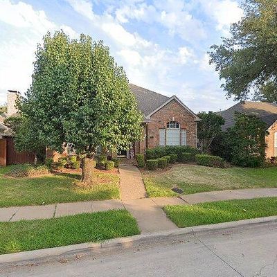 8521 Wellington Point Dr, Irving, TX 75063