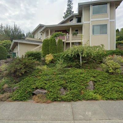 7951 129 Th Pl Se, Newcastle, WA 98056