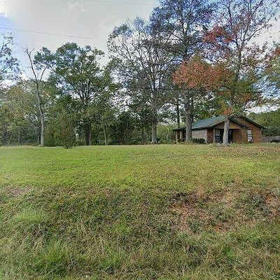 815 N Maple St, Braxton, MS 39044