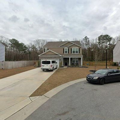 819 Neosho Ct, Moncks Corner, SC 29461