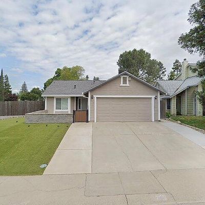 8241 Calla Way, Sacramento, CA 95828