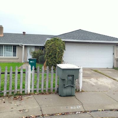 8247 Chambord Pl, Stockton, CA 95210