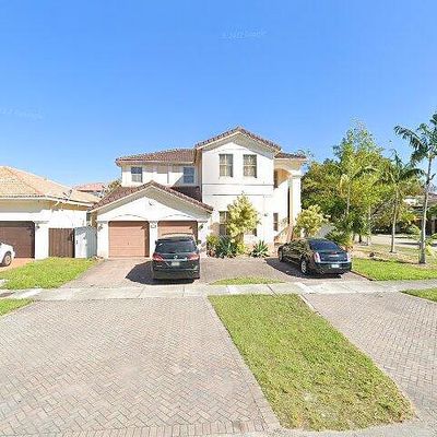 8773 Nw 178 Th St, Hialeah, FL 33018