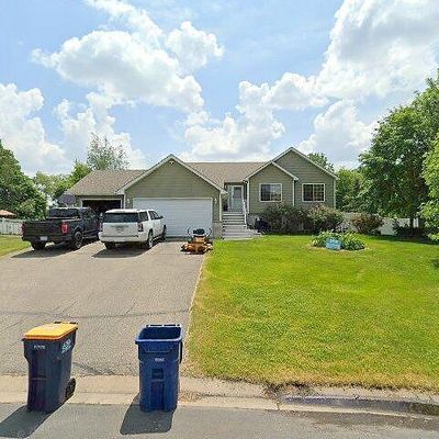 8778 212 Th St W, Lakeville, MN 55044