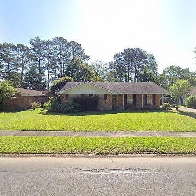 879 Chevelle Dr, Baton Rouge, LA 70806