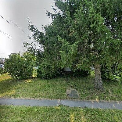 88 Church St, Lagrange, OH 44050