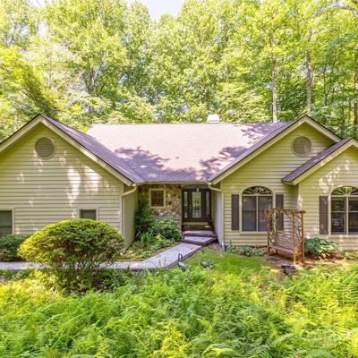 88 Mossy Rock Rd, Sapphire, NC 28774