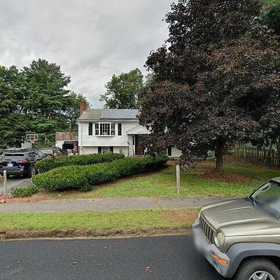 88 Peters Dr, Stoughton, MA 02072