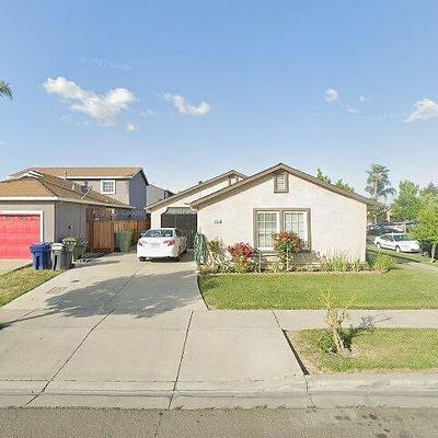 881 Emily St, Turlock, CA 95380