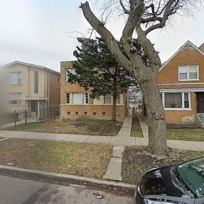 8811 S Harper Ave, Chicago, IL 60619