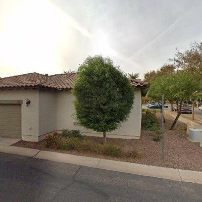 882 S Henry Ln, Gilbert, AZ 85296