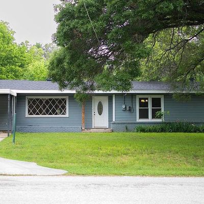 8828 Holt St, Lakeside, TX 76135