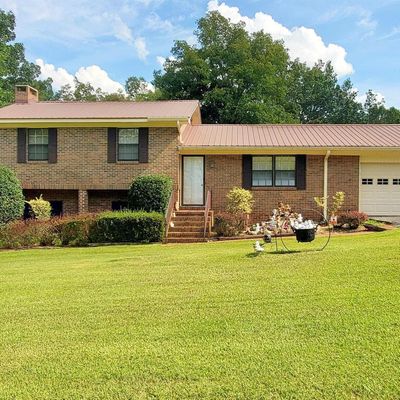 883 Center Point Rd, Sylacauga, AL 35151