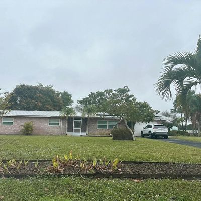 8831 Sw Avocado Ln, Stuart, FL 34997