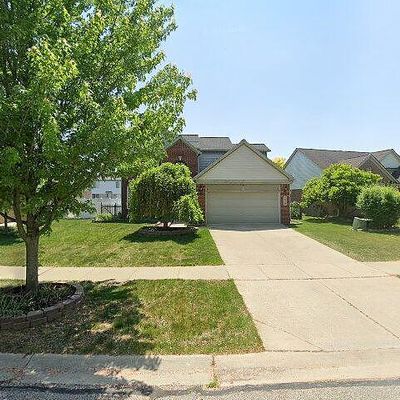 8838 Trillium Dr, Ypsilanti, MI 48197