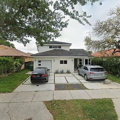 8848 Nw 152 Nd Ter, Miami Lakes, FL 33018