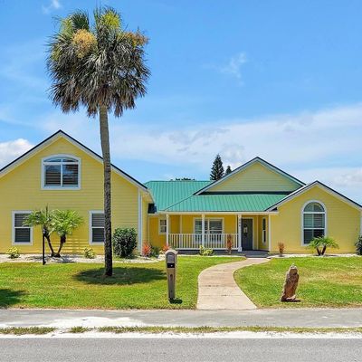 886 Matthews Ave, New Smyrna Beach, FL 32169