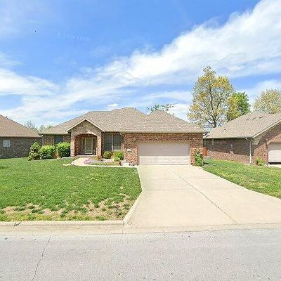 887 Dustin Ln, Nixa, MO 65714