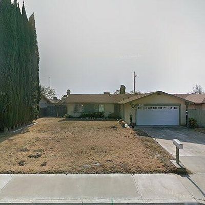 887 Linda Lee Cir, Lemoore, CA 93245