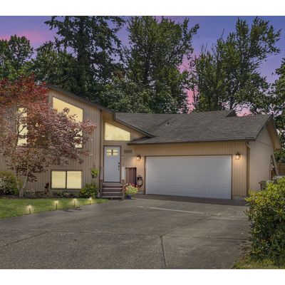 8874 Se Casablanca Ct, Clackamas, OR 97015