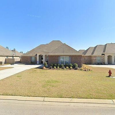 8876 Cresson Dr, Denham Springs, LA 70726