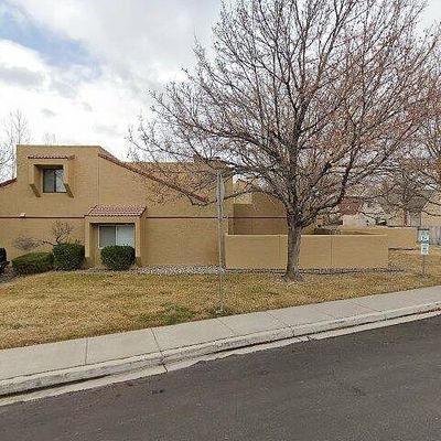 8880 Dixon Ln, Reno, NV 89511