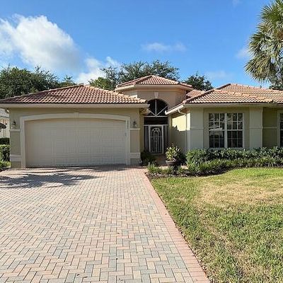 8887 Majorca Bay Dr, Lake Worth, FL 33467