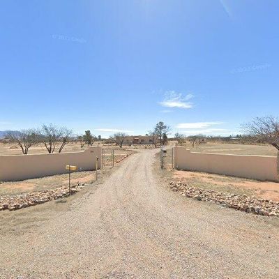 8886 E Chandler Ln, Hereford, AZ 85615