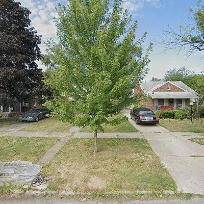 8893 Brace St, Detroit, MI 48228